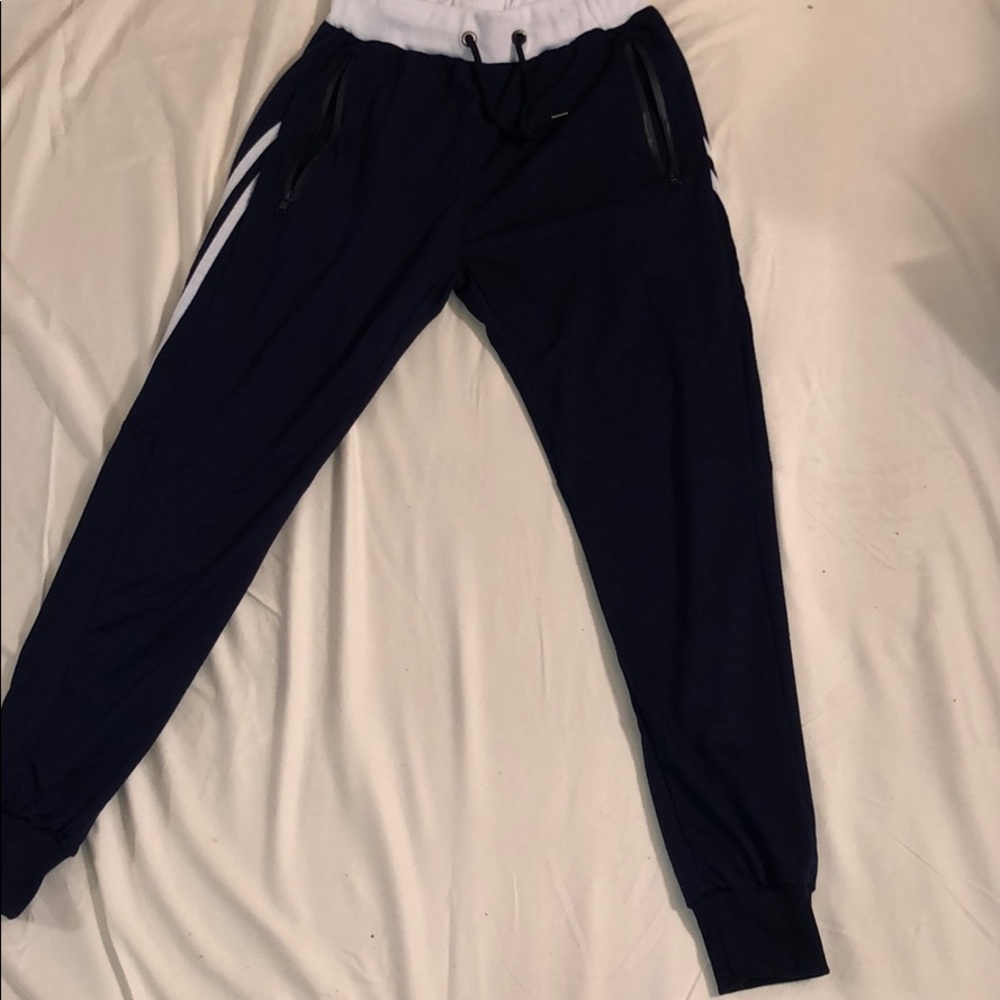 Navy blue XG apparel sweatpants